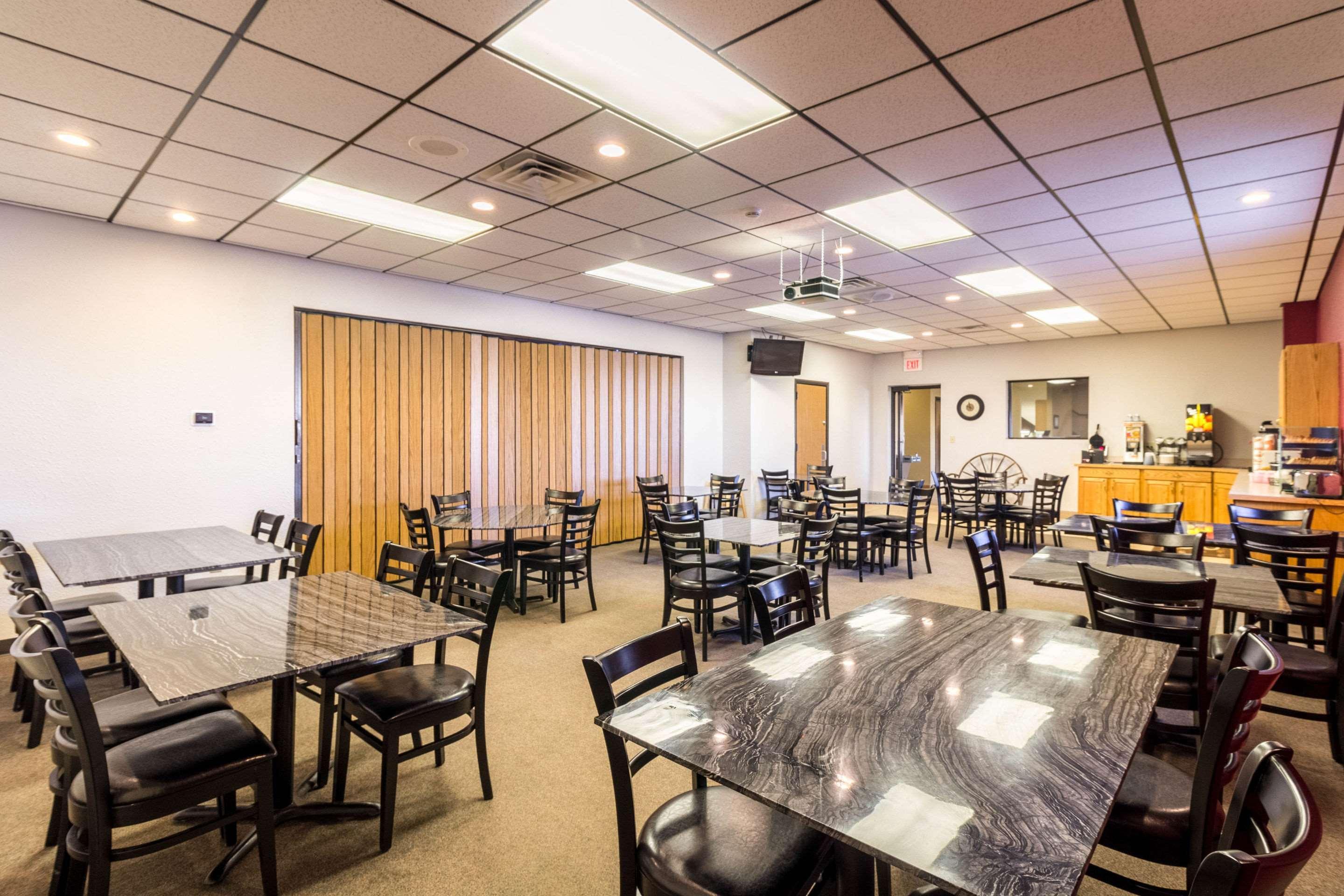 Econo Lodge - Valley City מראה חיצוני תמונה