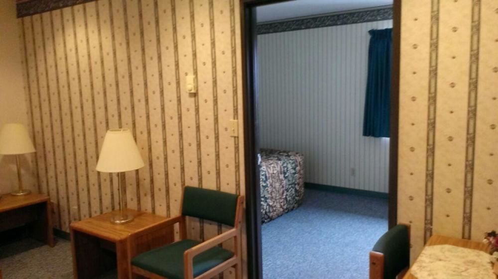 Econo Lodge - Valley City מראה חיצוני תמונה