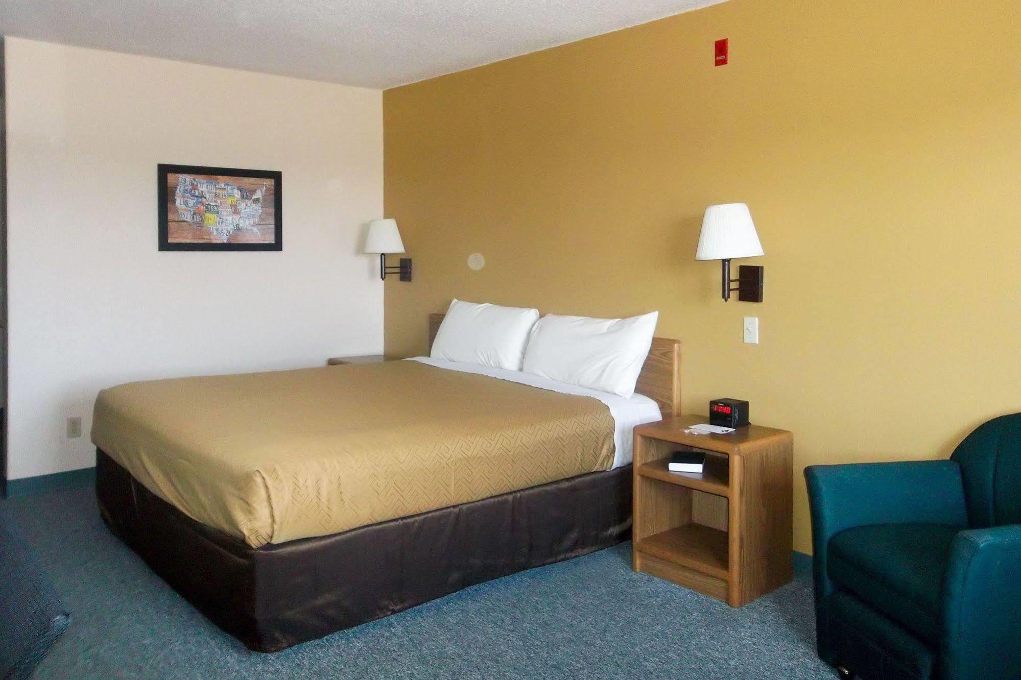 Econo Lodge - Valley City מראה חיצוני תמונה